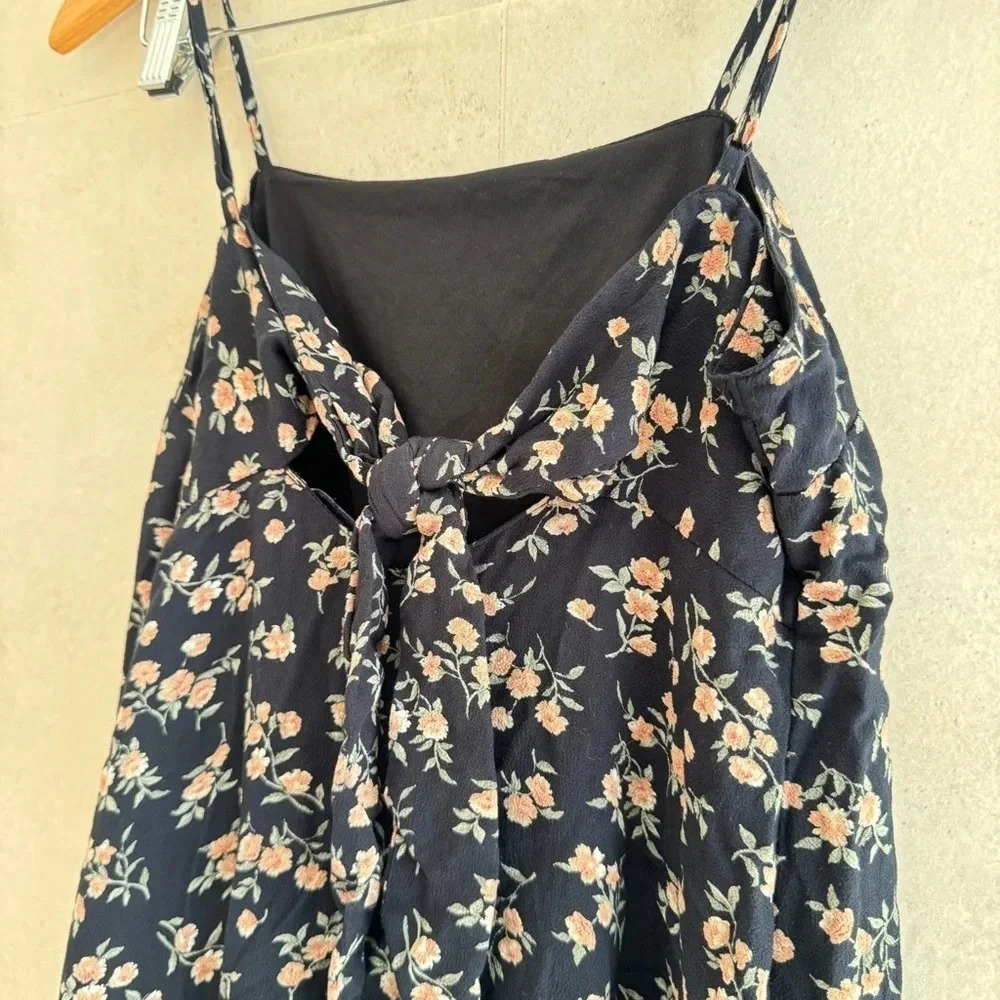American Eagle floral sundress navy 90’s white size small babydoll prairie - Picture 4 of 6